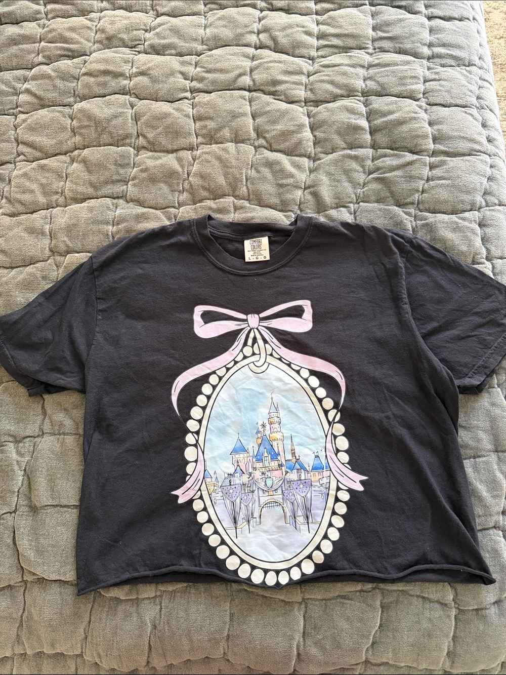 Disney Black Short Sleeve Tee with Pink Bow & Blue Castle locket Art